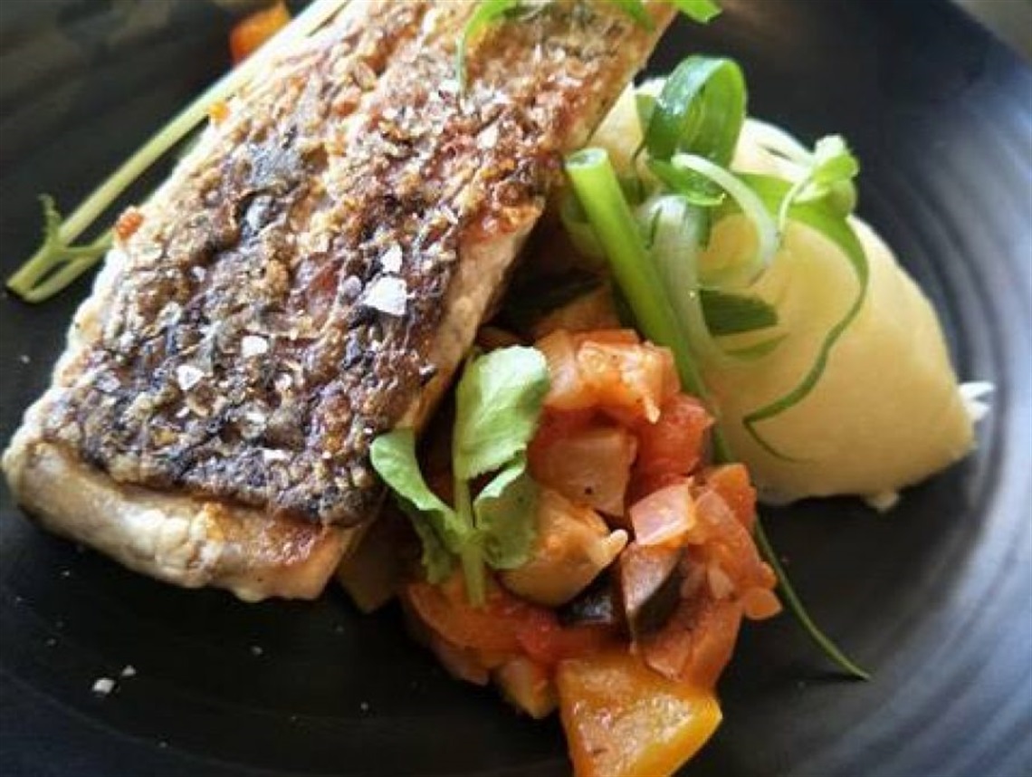 Appret-Cafe-Restaurant-main-image.jpg